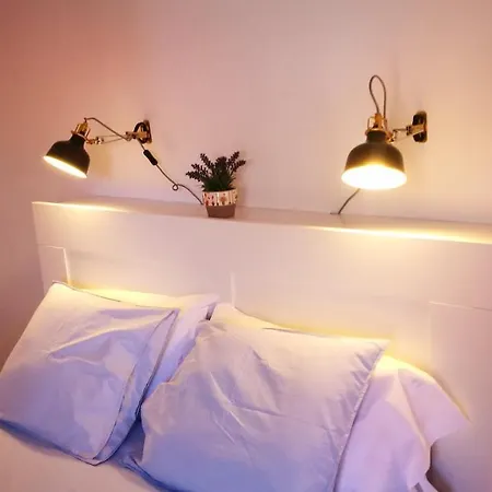 La Vie Est Belle, By Comfortable Luxury Apartment